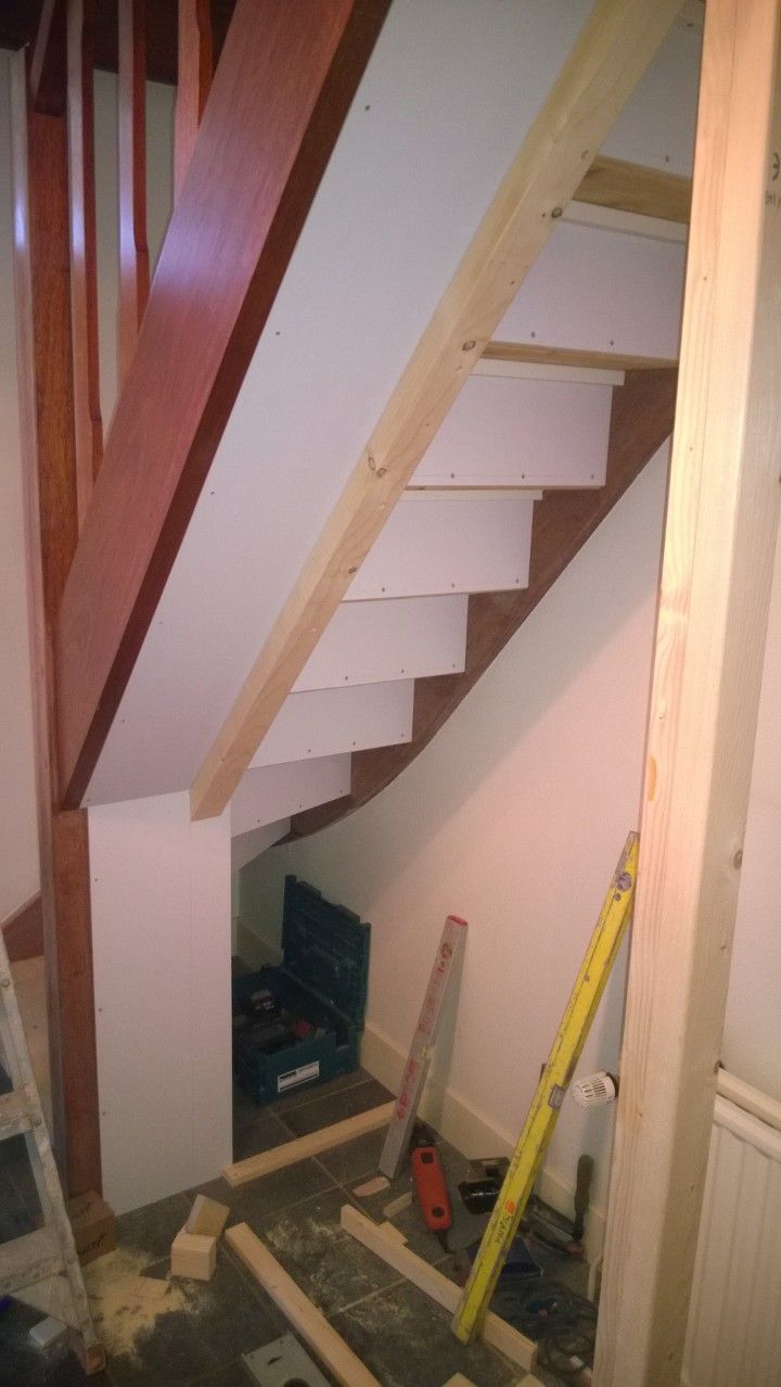 Uitgelezene Renoveren trap plus kast onder trap maken | Onderhouds- en LS-21